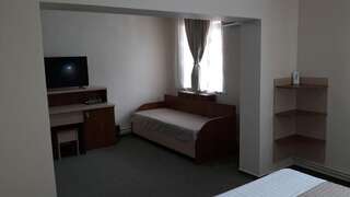 Отель Teju Hotels Слэник Апартаменты-6