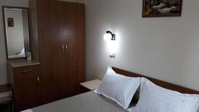 Отель Teju Hotels Слэник-45